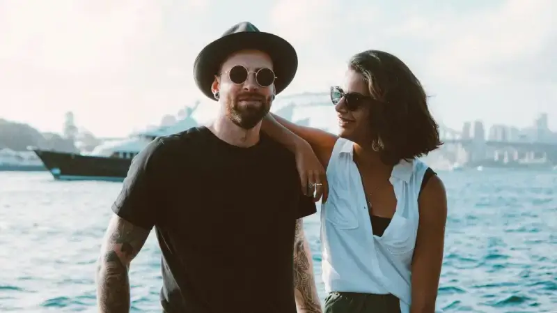 Sugar Daddy and Sugar Baby in Oceania